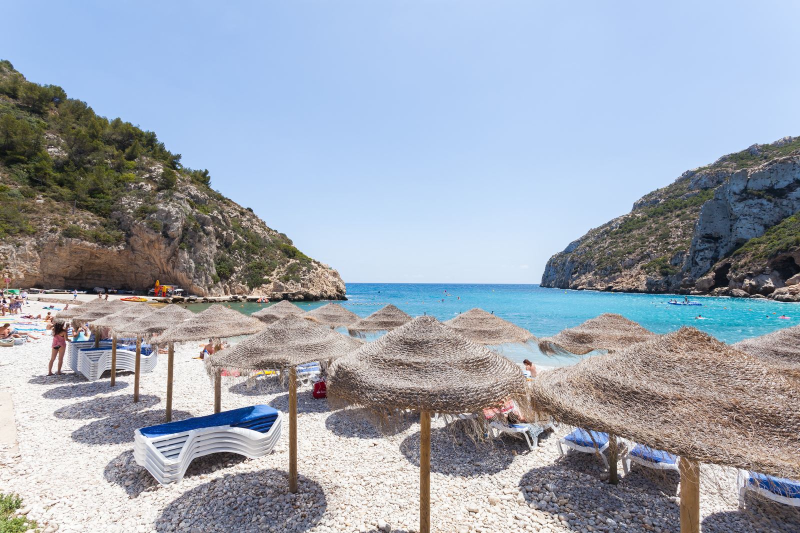 A beach day for the whole family: the calm Granadella cove, twenty minutes from the villa