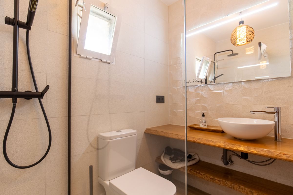 Bathroom with walk-in shower — Mystique Travels, wing three of Villa Palmview, Jávea